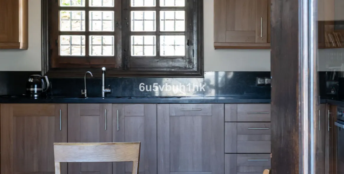 Продажа  отдельно стоящей виллы в Torrox 19