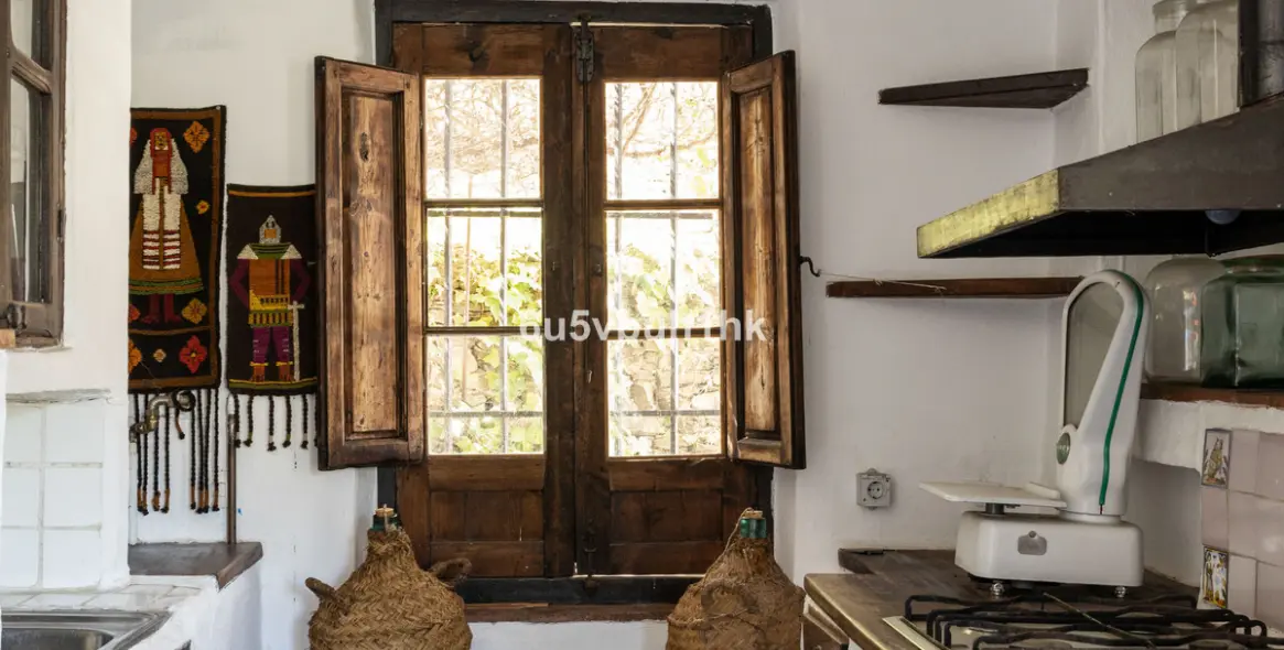 Продажа  отдельно стоящей виллы в Torrox 35