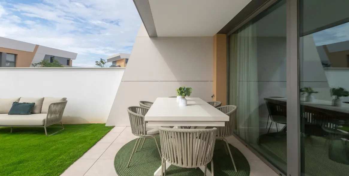 Sale of townhouse in Mijas Costa 36