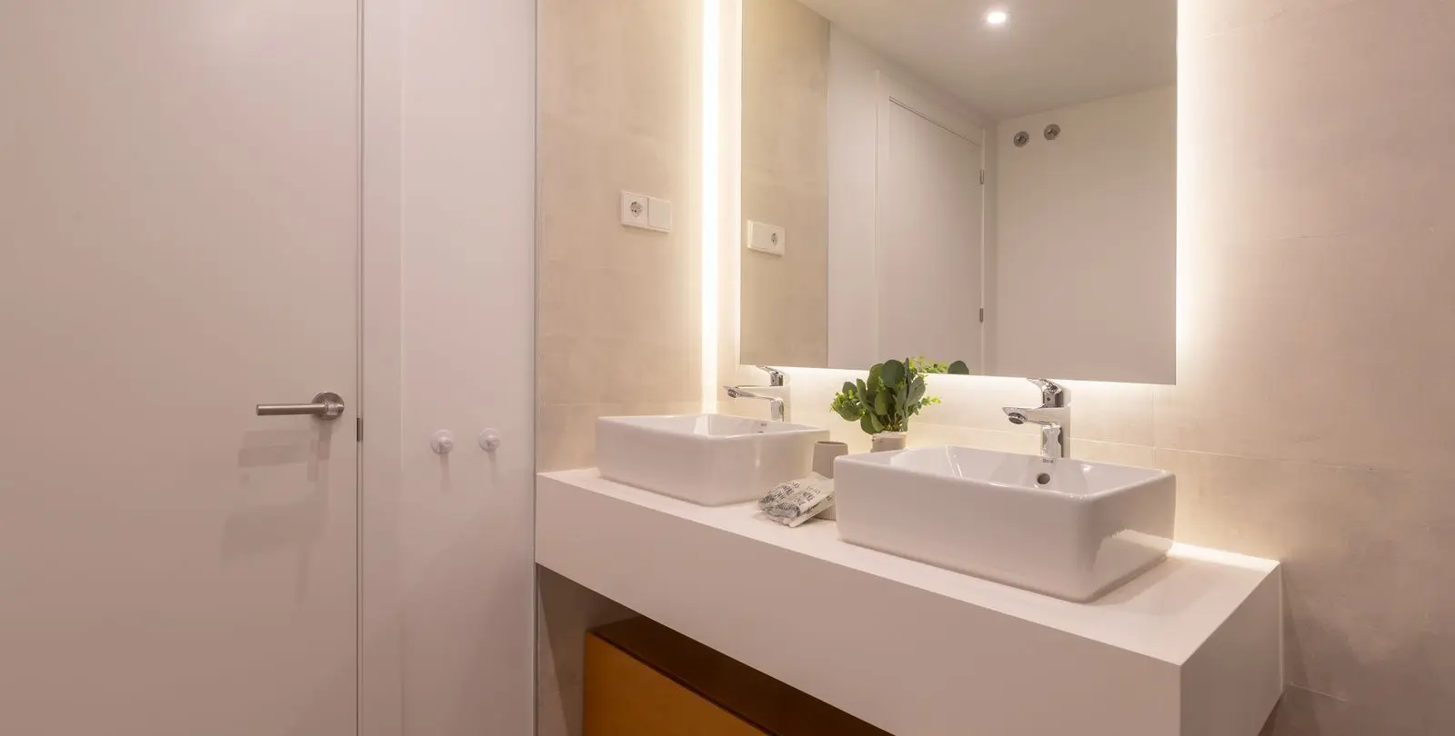 Sale of townhouse in Mijas Costa 25