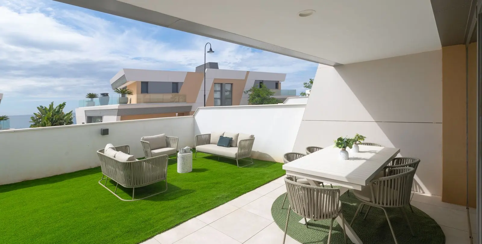 Sale of townhouse in Mijas Costa 34