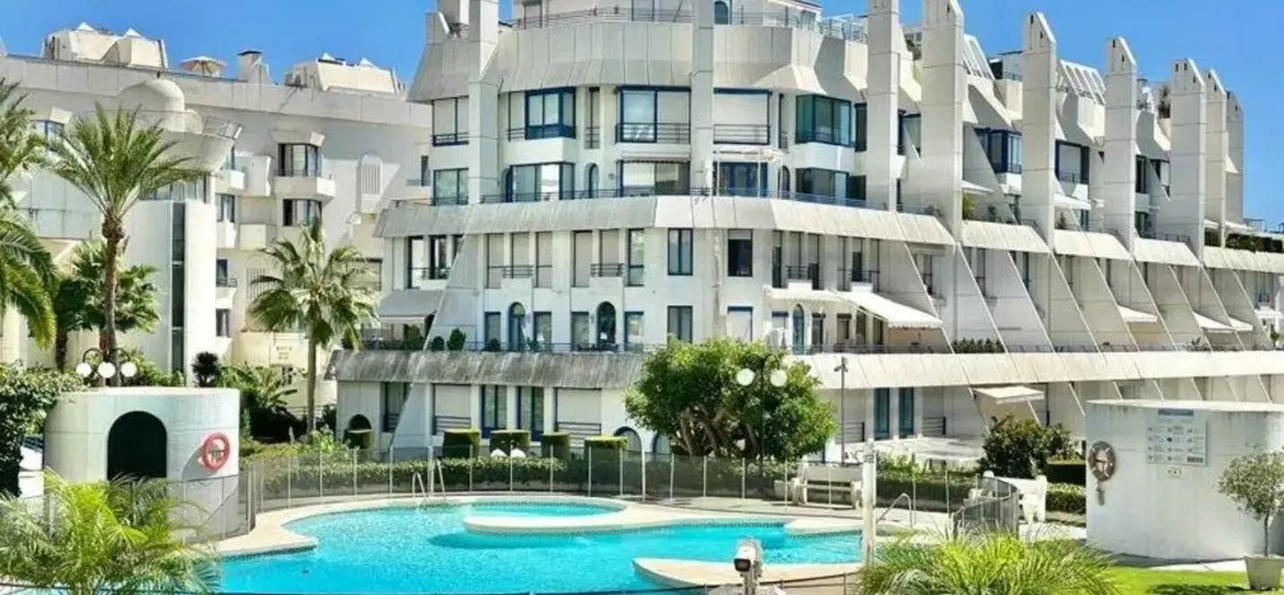 Sale of duplex in The Golden Mile 0