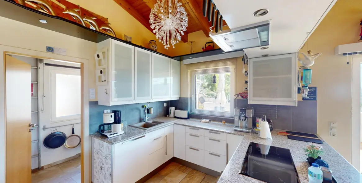 Sale of detached villa in Frigiliana 12