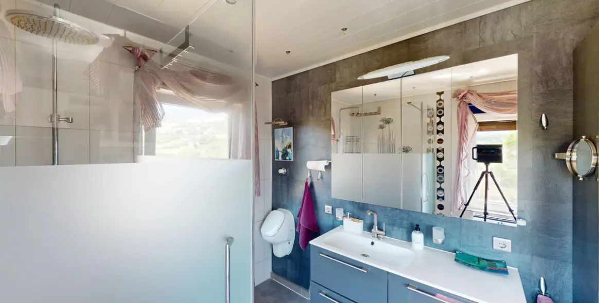 Sale of detached villa in Frigiliana 17