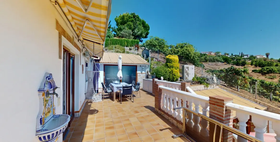 Venta de villa independiente en Frigiliana 25