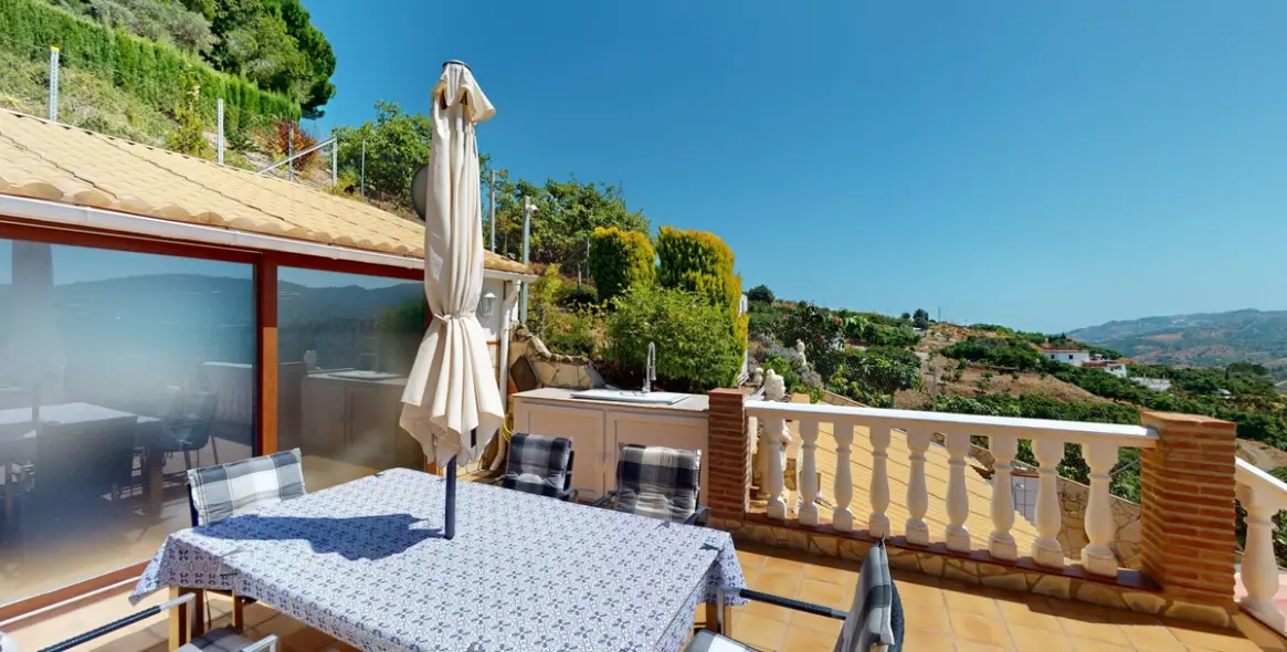 Venta de villa independiente en Frigiliana 26
