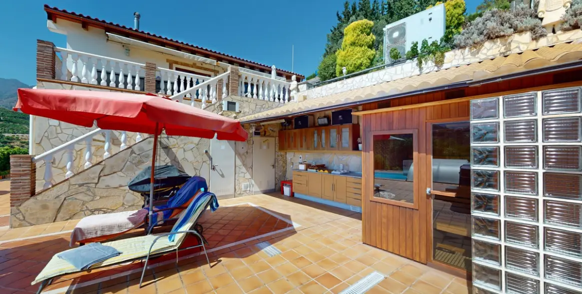 Venta de villa independiente en Frigiliana 28