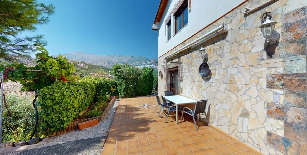 Venta de villa independiente en Frigiliana 40