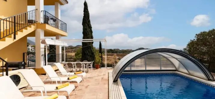 Sale of detached villa in Mijas Costa 1