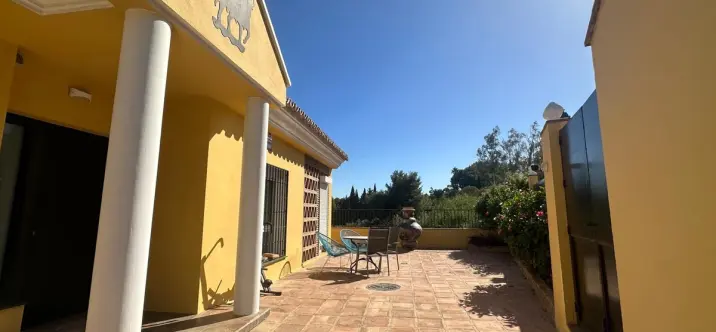 Sale of detached villa in Mijas Costa 4