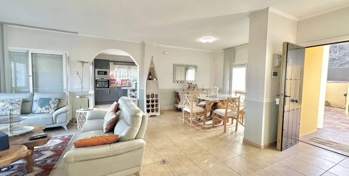 Venta de villa independiente en Mijas Costa 19