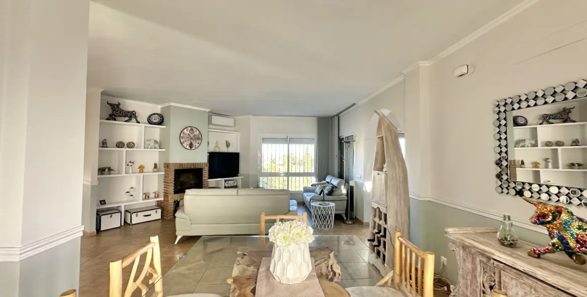 Venta de villa independiente en Mijas Costa 29