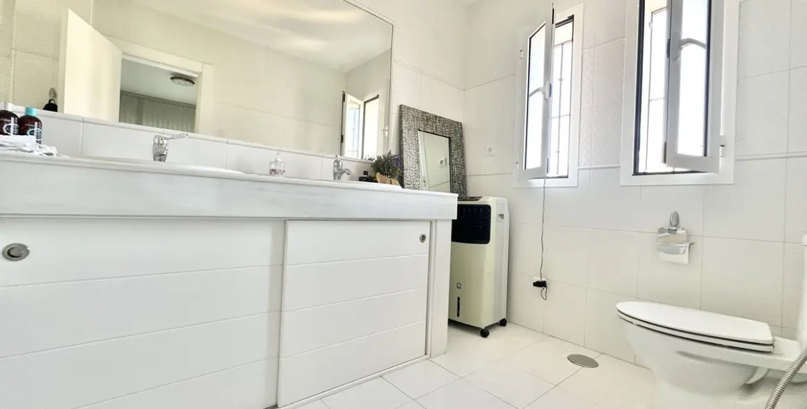 Venta de villa independiente en Mijas Costa 47