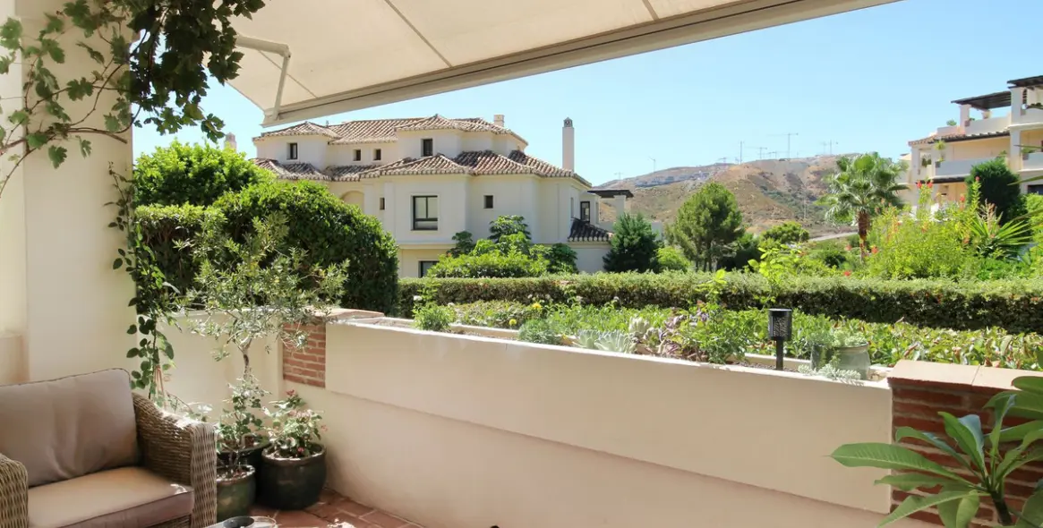 Продажа апартаментов на первом этаже в Benahavís 11