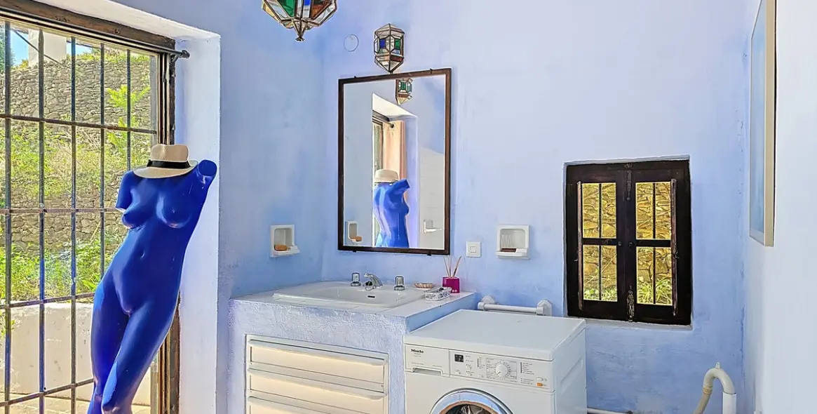 Продажа  отдельно стоящей виллы в Torrox 46