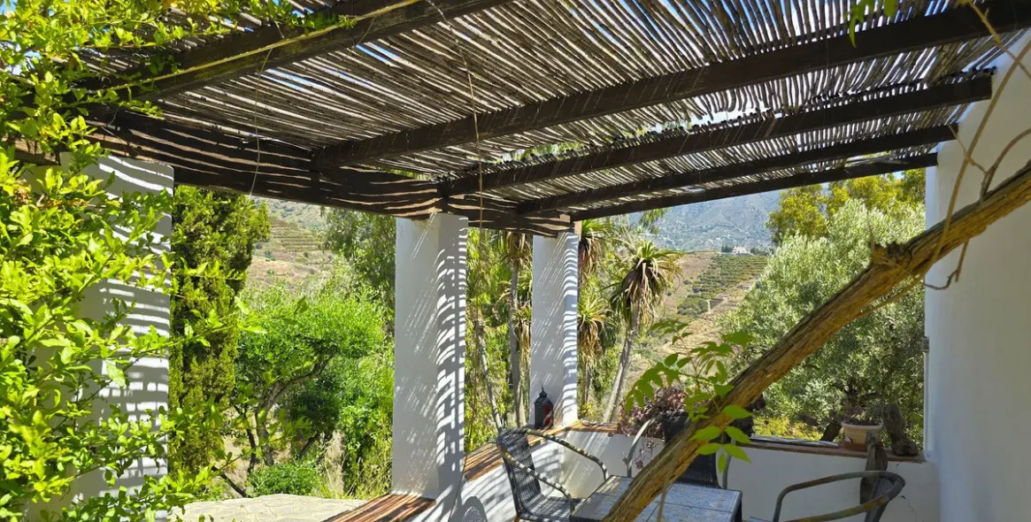 Продажа  отдельно стоящей виллы в Torrox 58