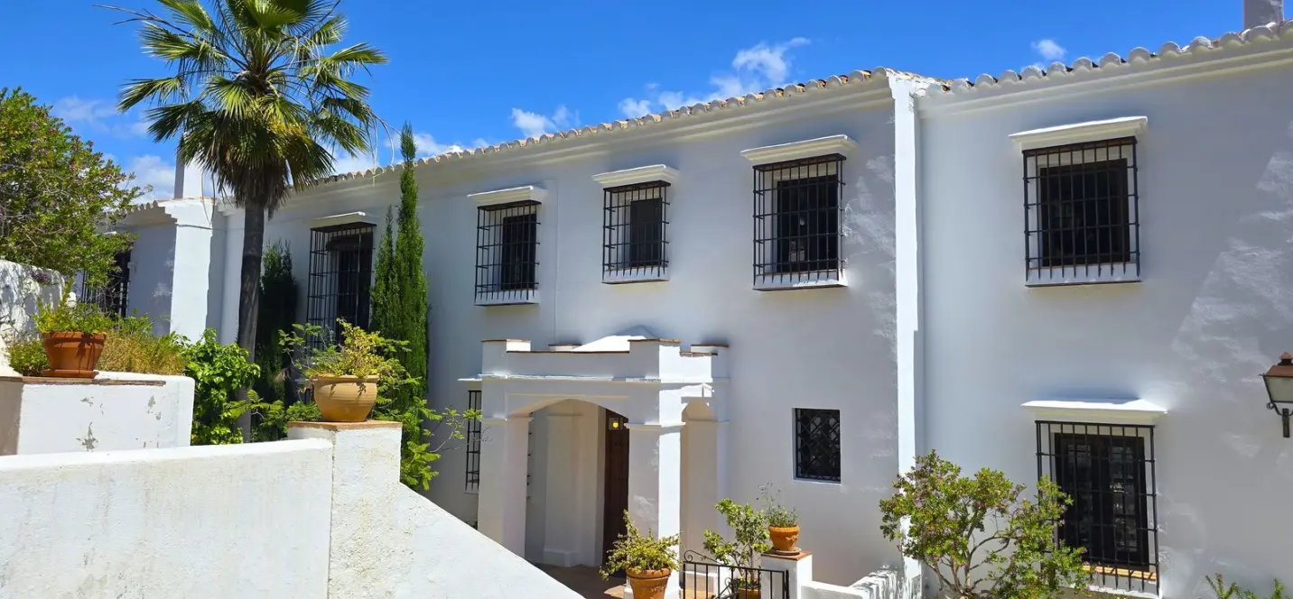 Sale of detached villa in Torrox 2