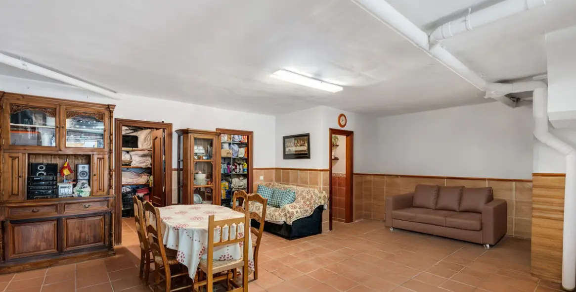 Sale of semi-detached house in Estepona 21