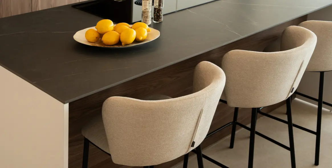 Продажа апартаментов на среднем этаже в Estepona 9