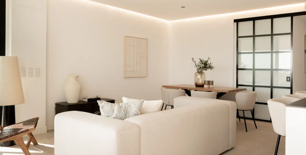 Продажа апартаментов на среднем этаже в Estepona 13