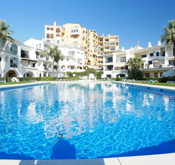 Sale of penthouse in Puerto de Cabopino