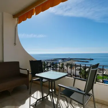 Sale of penthouse in Puerto de Cabopino