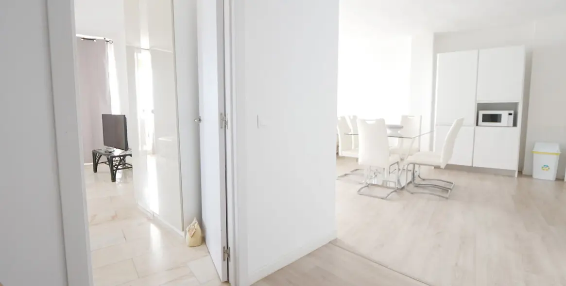 Sale of penthouse in Puerto de Cabopino 12