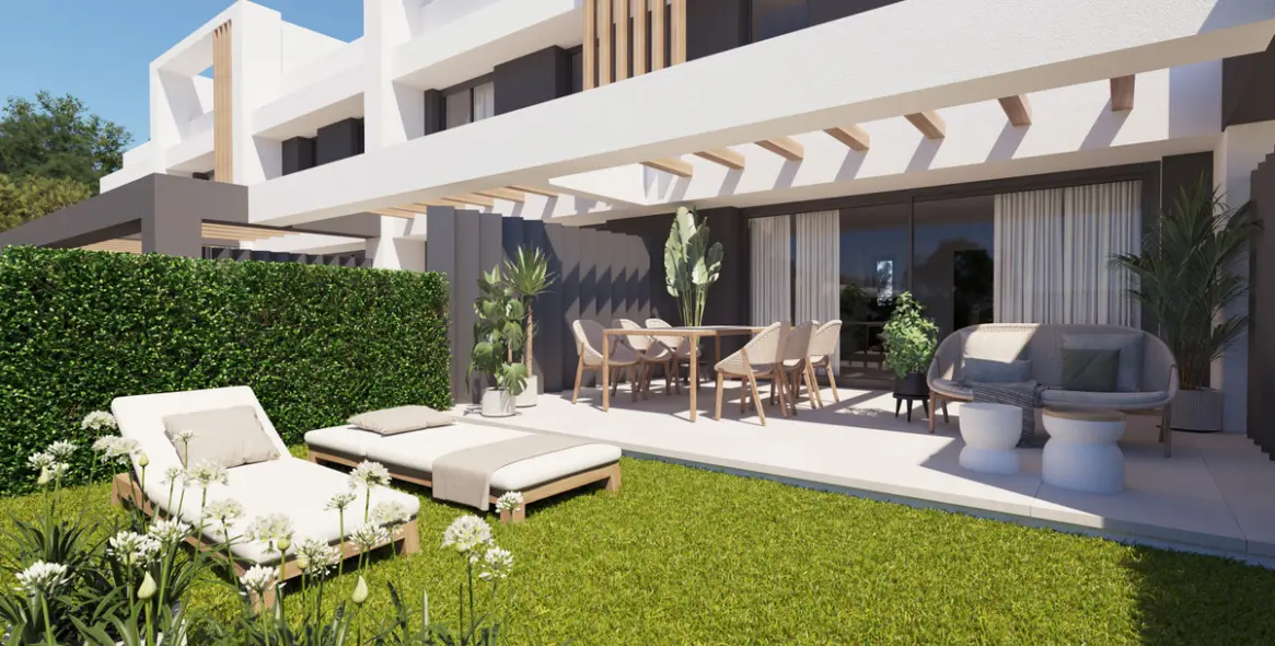 Sale of townhouse in El Chaparral 5