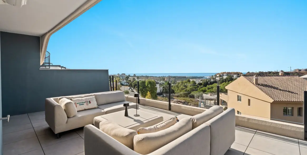 Продажа пентхауса в Estepona 7