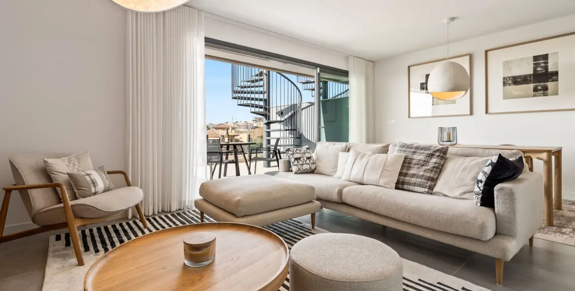 Продажа пентхауса в Estepona 13