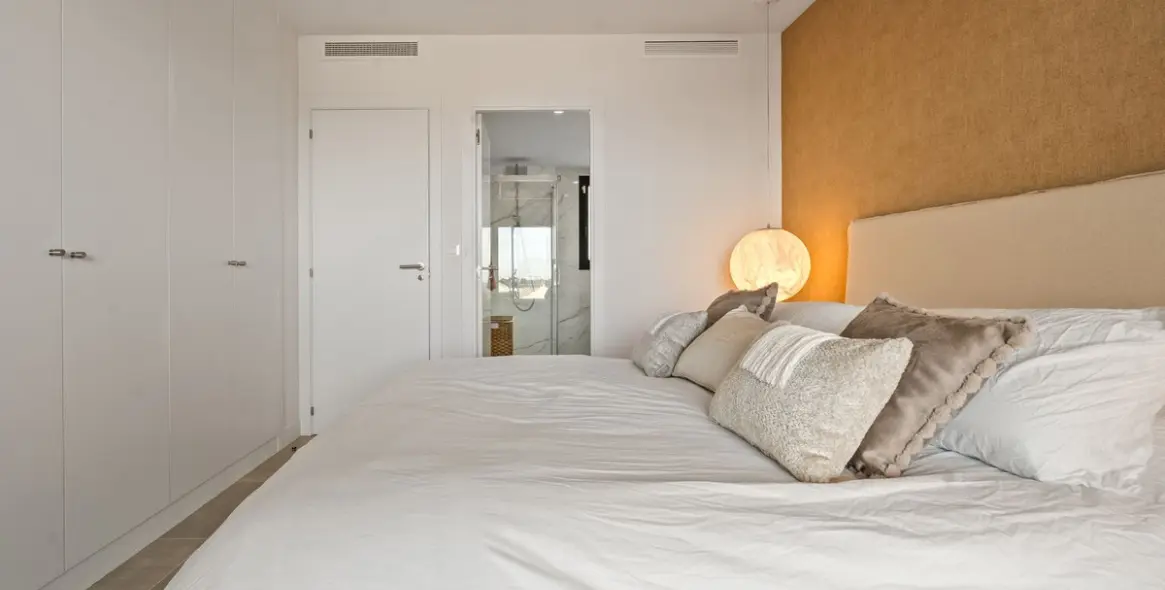 Продажа пентхауса в Estepona 18