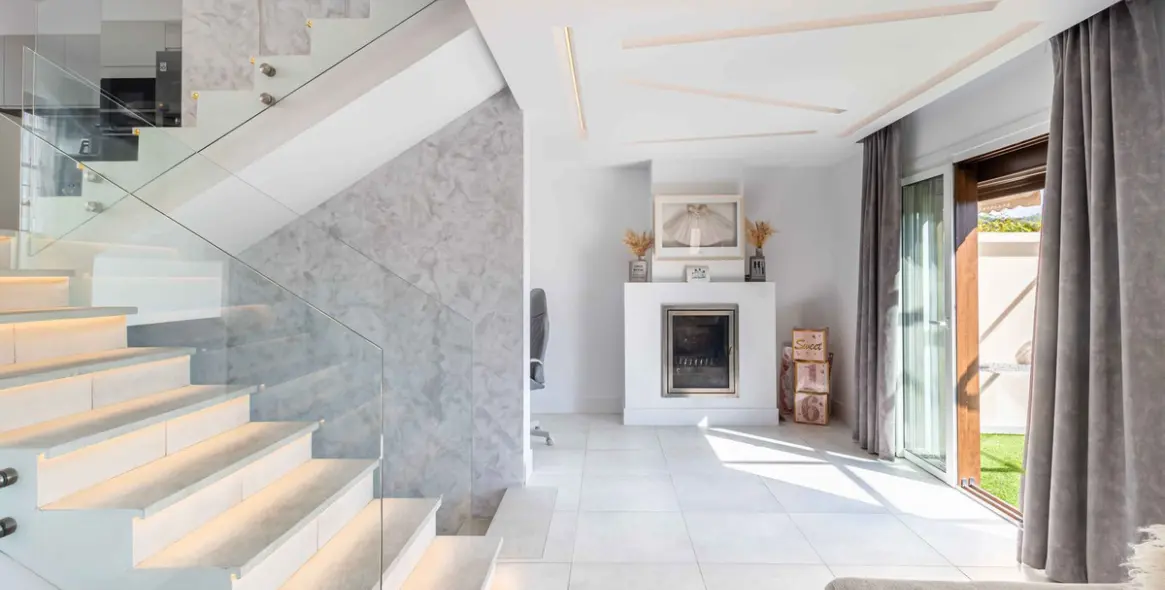 Sale of townhouse in Benahavís (district Benahavís) 3