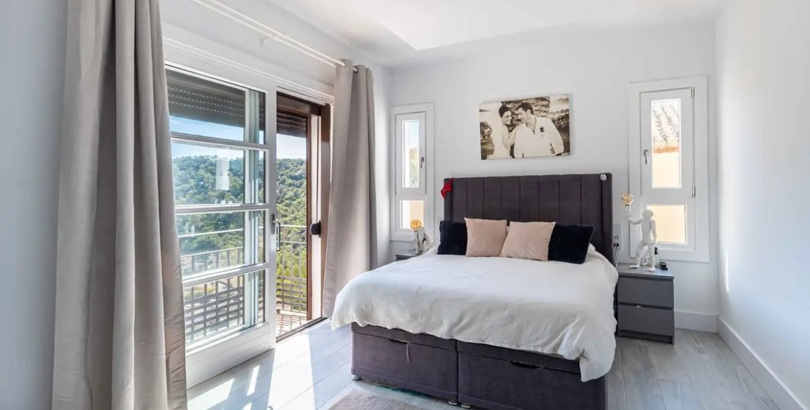 Sale of townhouse in Benahavís 26