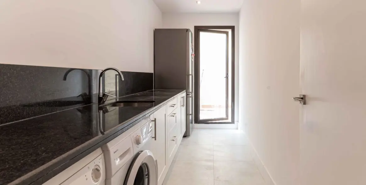 Sale of townhouse in Benahavís 36