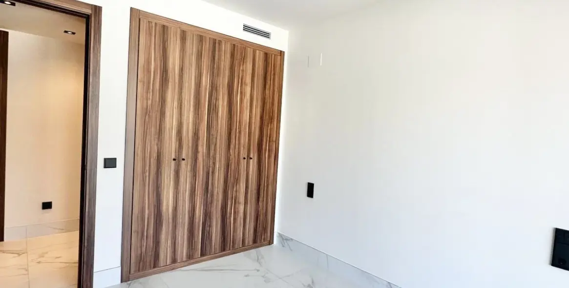 Продажа апартаментов на среднем этаже в San Pedro de Alcántara 6