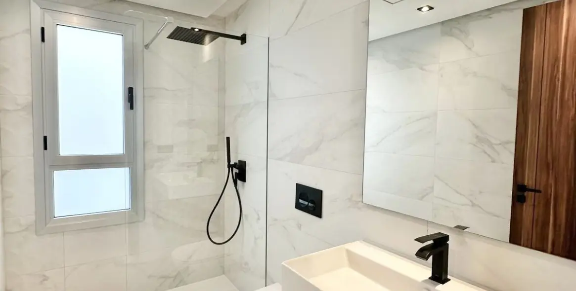 Продажа апартаментов на среднем этаже в San Pedro de Alcántara 14