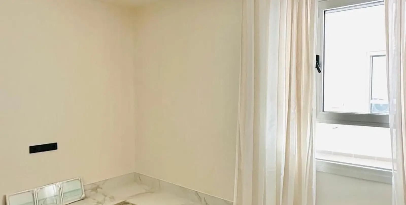 Sale of middle floor apartment in San Pedro de Alcántara 14