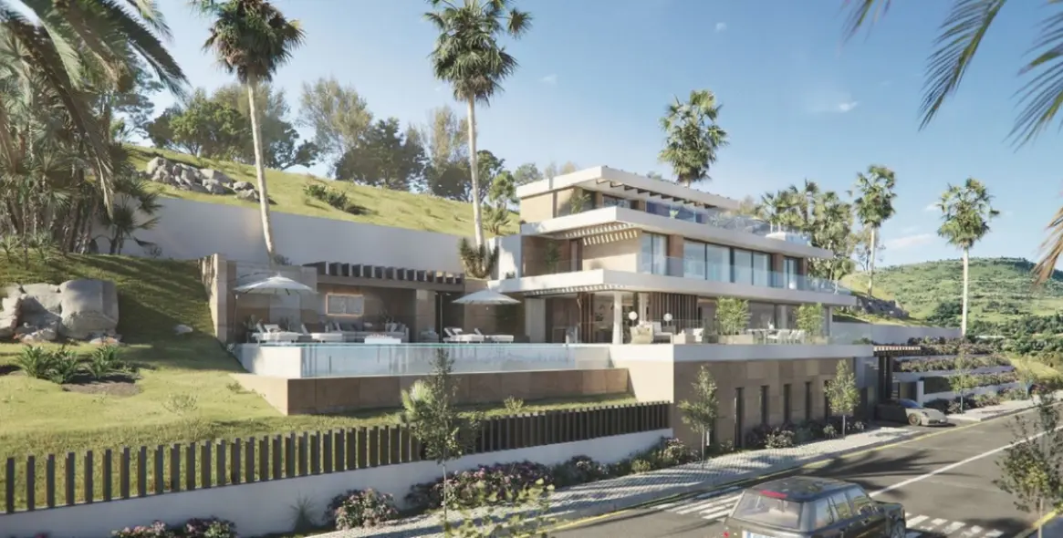 Sale of residential plot in Benahavís 16