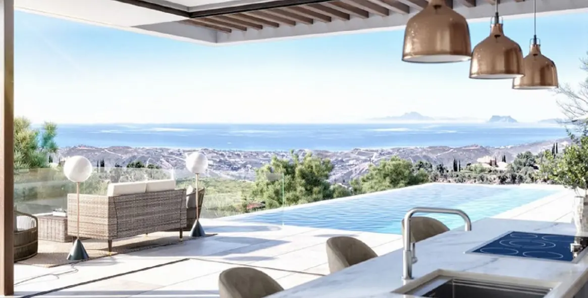 Sale of residential plot in Benahavís 19