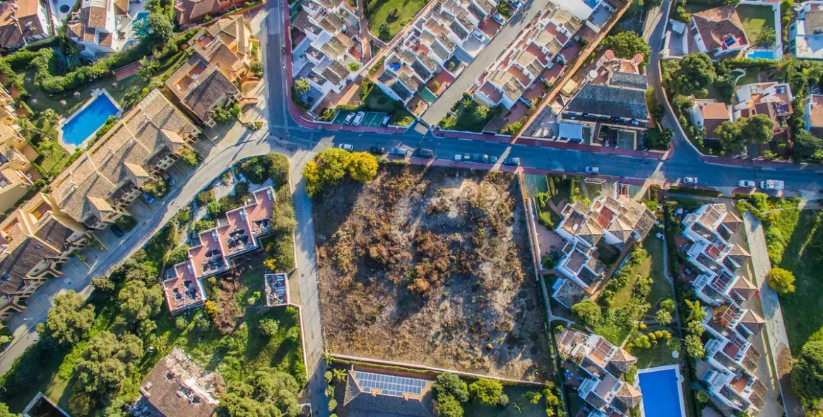 Sale of residential plot in Costabella 2