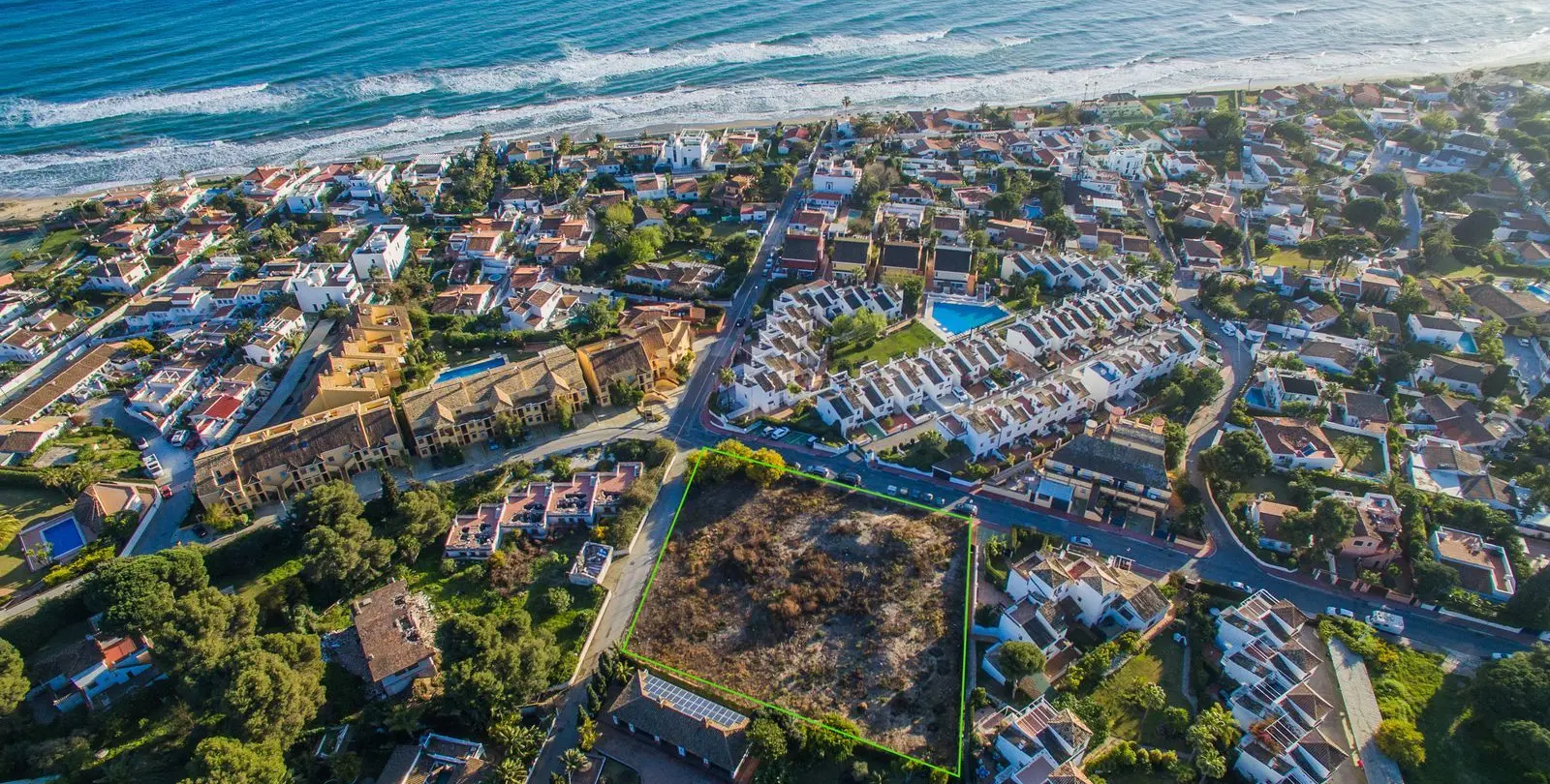 Продажа  жилого участка в Costabella 1