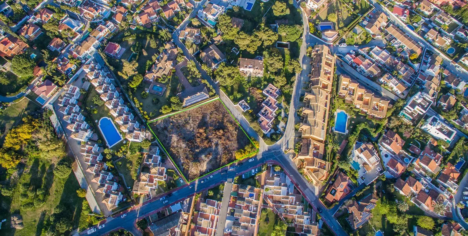 Продажа  жилого участка в Costabella 8