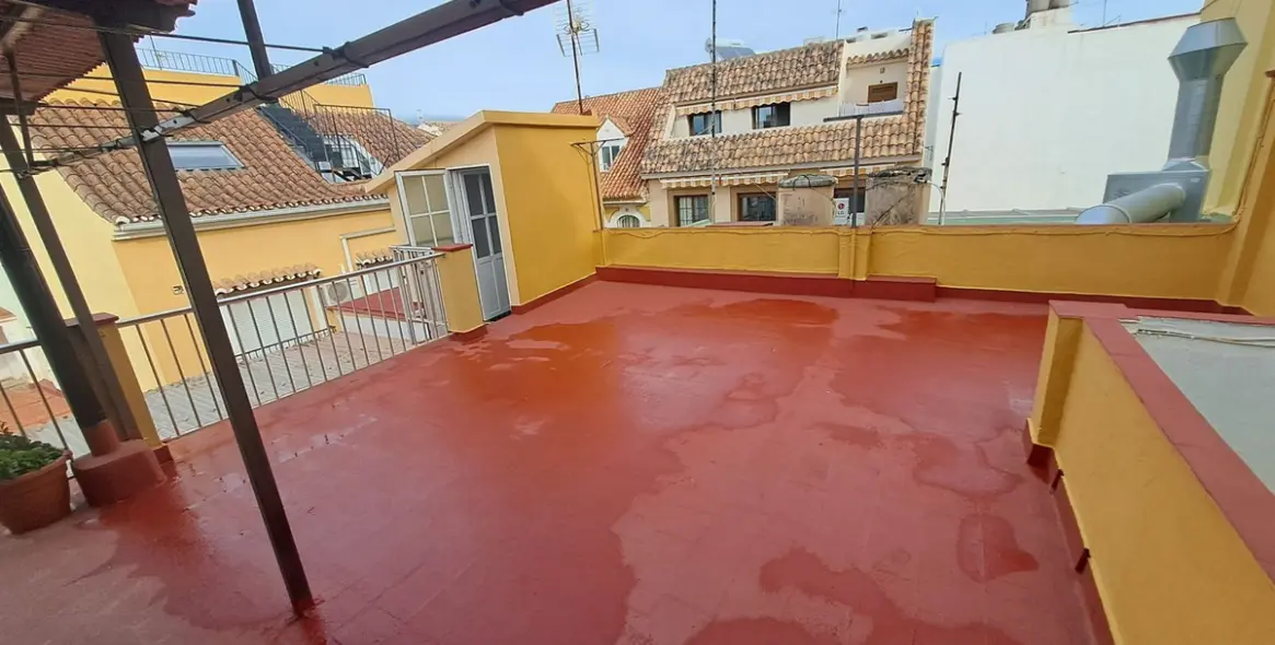 Продажа апартаментов на среднем этаже в Fuengirola 3