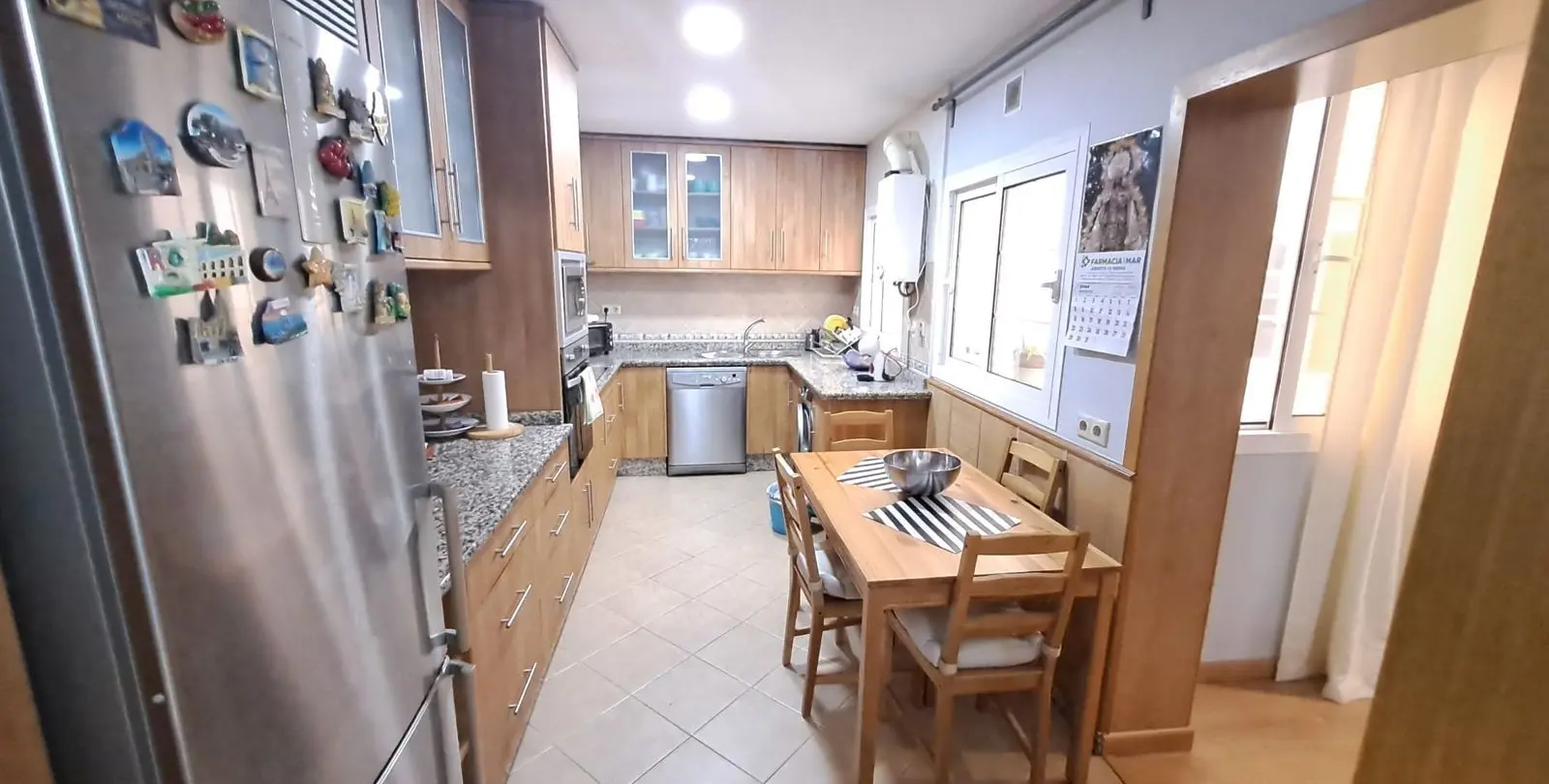 Sale of middle floor apartment in Fuengirola 20
