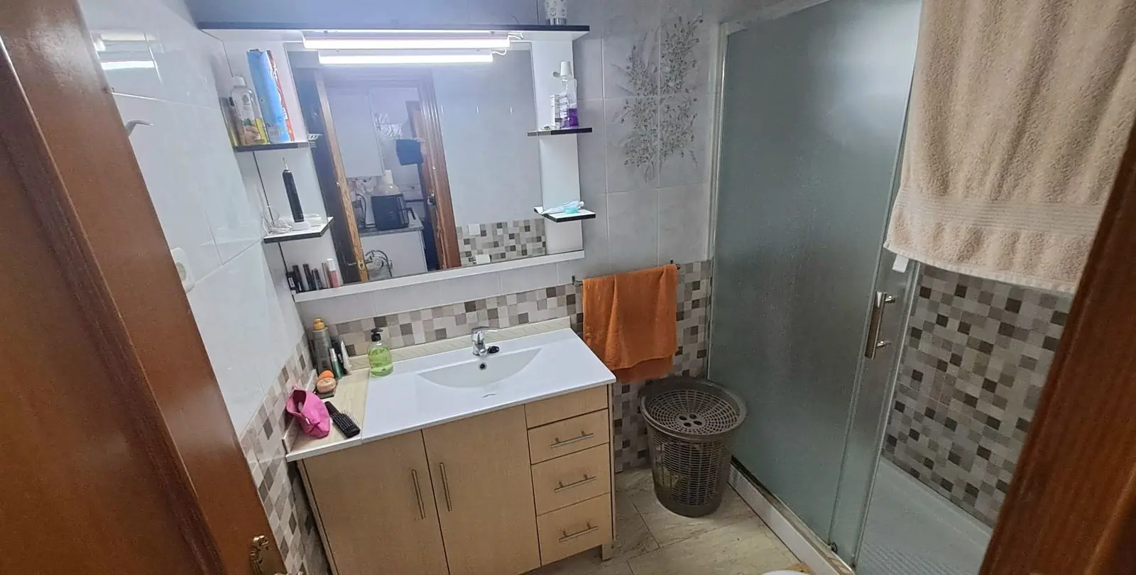 Sale of middle floor apartment in Fuengirola 27
