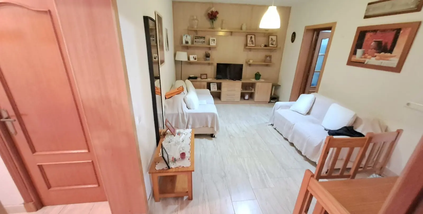 Sale of middle floor apartment in Fuengirola 29
