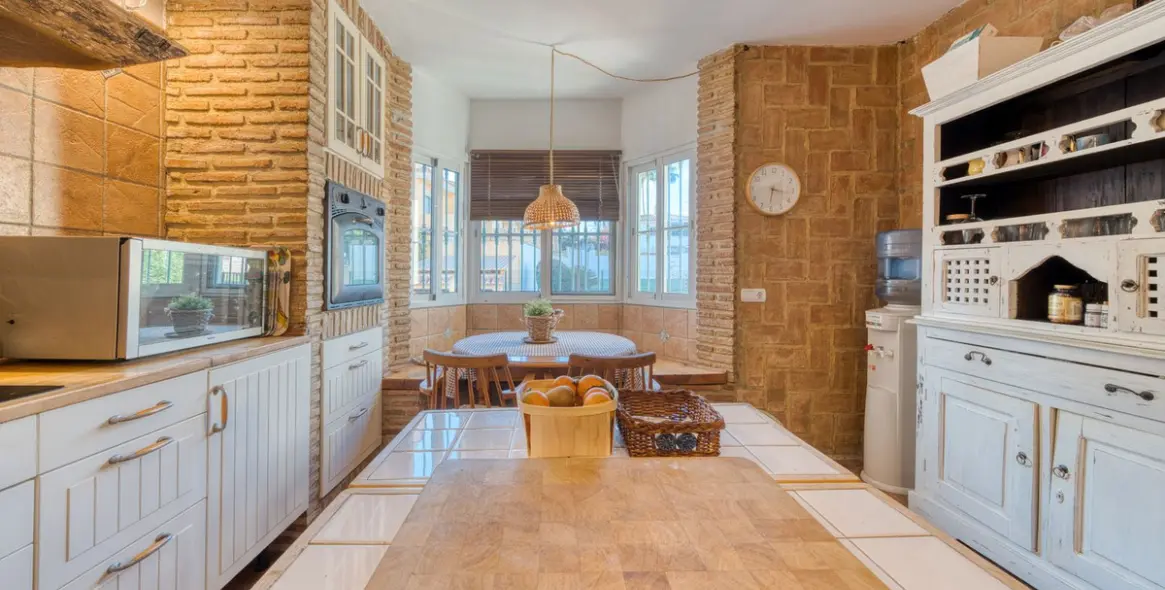 Sale of townhouse in Los Boliches 9