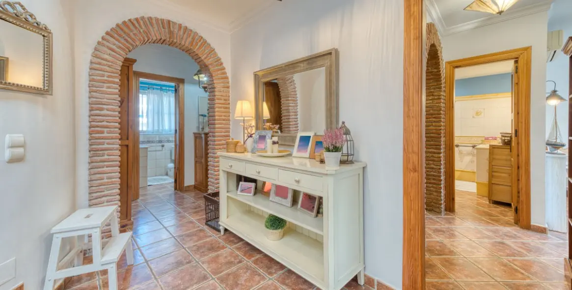 Sale of townhouse in Los Boliches 20