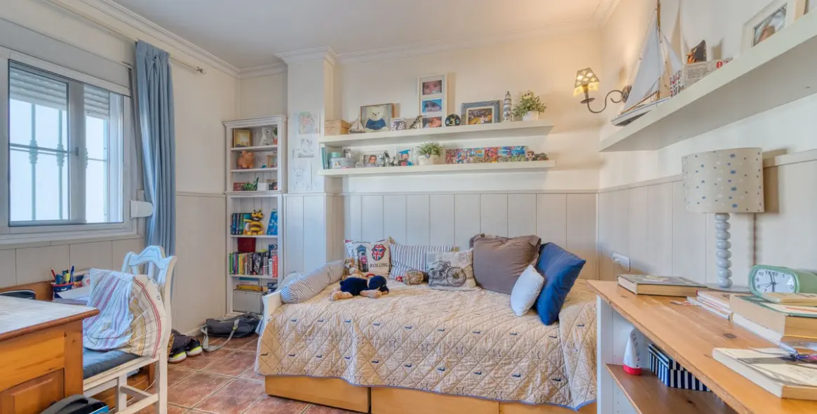 Sale of townhouse in Los Boliches 24