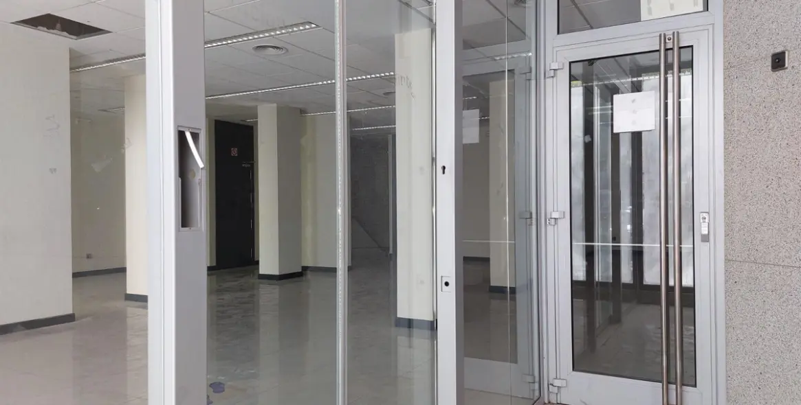 Sale of commercial premises in Marbella 2